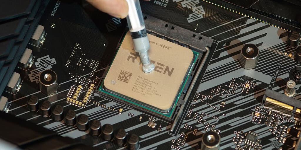 What Is Thermal Throttling and How to Stop It 1 thermal throttling kingfisher computers