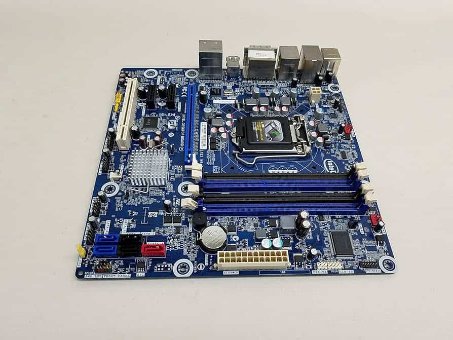 Refurbished vs New PC Parts: What Should You Avoid? 3 kingfisher computers Refurbished vs New PC Parts