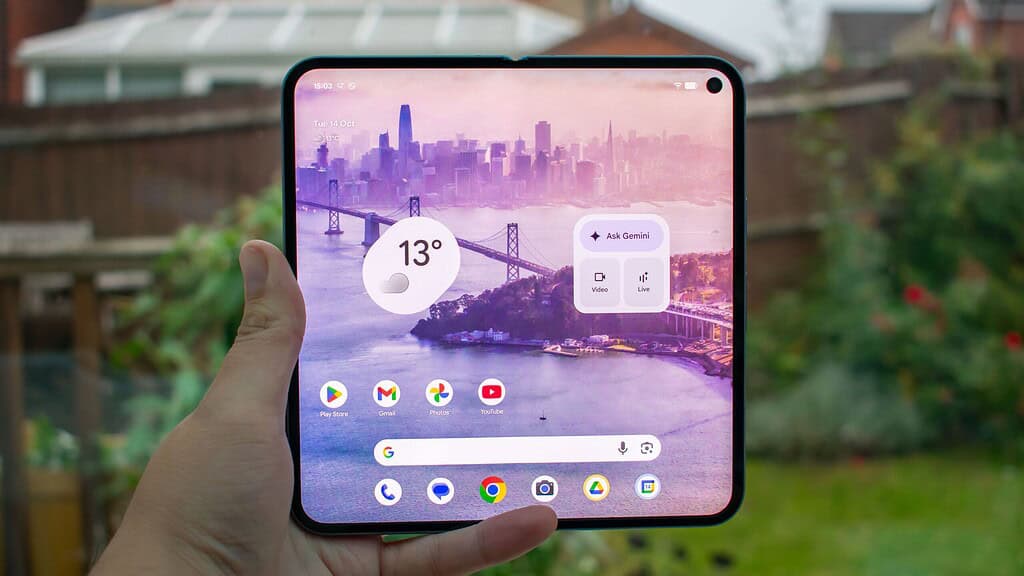 Samsung Galaxy S26 vs Pixel 10 Pro / Pixel 10 Pro Fold vs iPhone 17 Pro: The 2026 Flagship Landscape Google Pixel 10 Pro Fold review image 1 scaled 1
