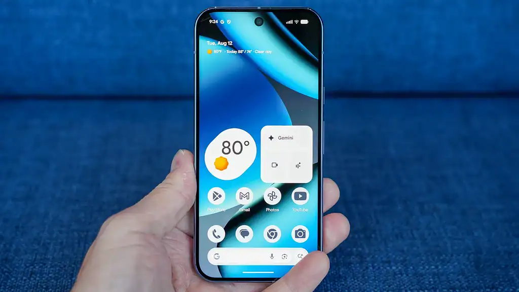 Samsung Galaxy S26 vs Pixel 10 Pro / Pixel 10 Pro Fold vs iPhone 17 Pro: The 2026 Flagship Landscape google pixel 10 pro 9886.1920.jpg